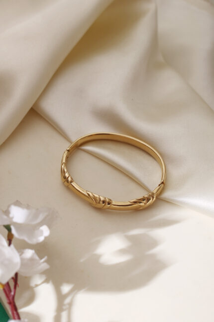 Golden Knot 18K Gold Plated Bracelet