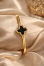 Eterna Clover 18K Gold Plated Bracelet
