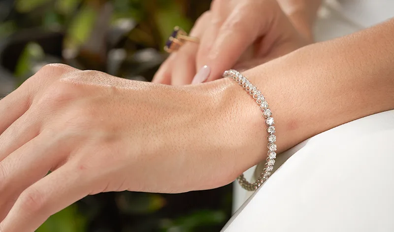 What Is a Tennis Bracelet? A Complete Guide for Jewelry Lovers