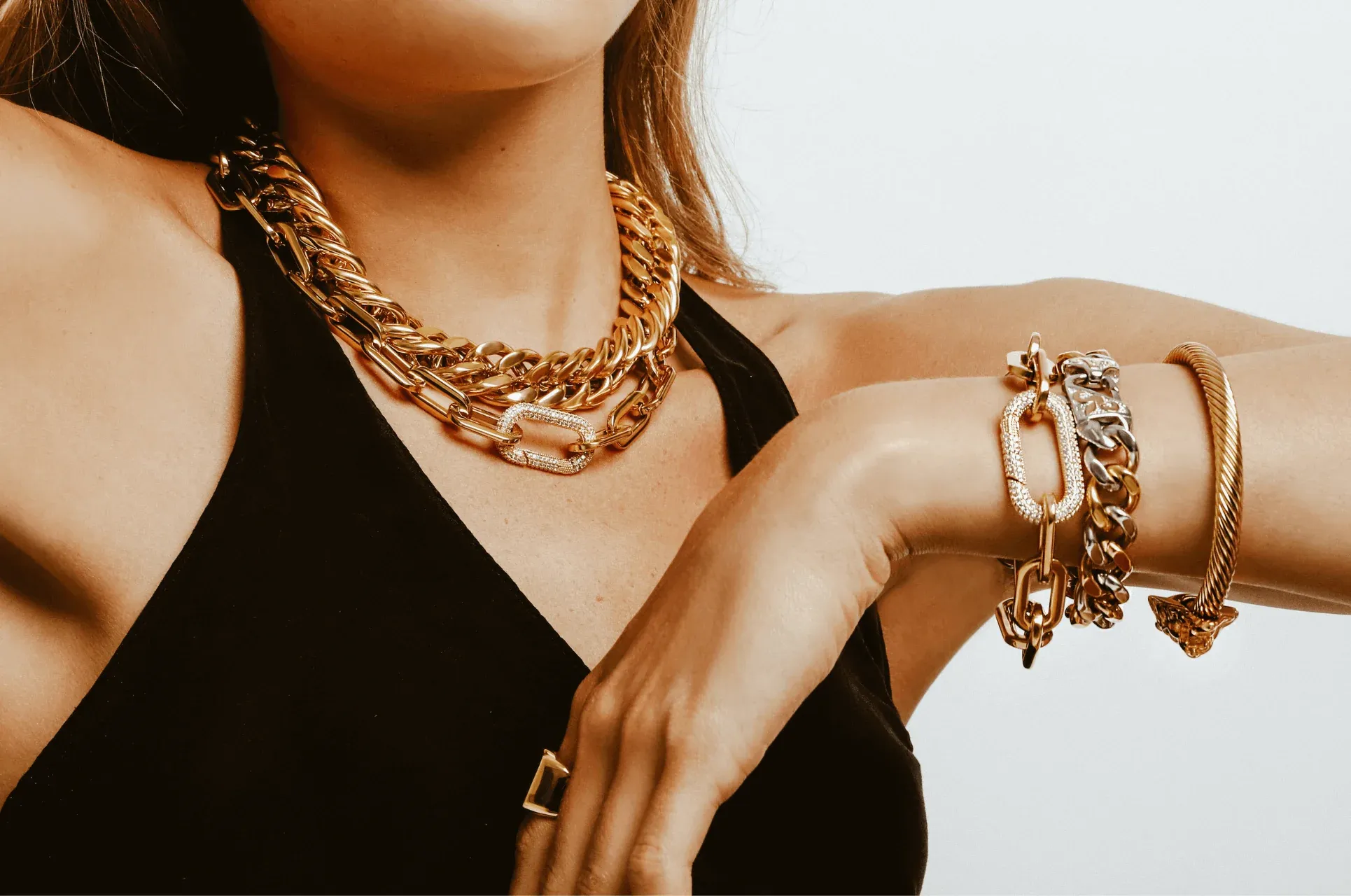 Waterproof 18k Gold Plated Necklace - Her Treasure Shivani Khanna