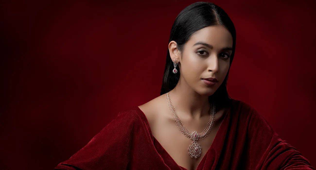 The Truth Behind "Waterproof" Jewelry: Is It Really Anti-Tarnish?